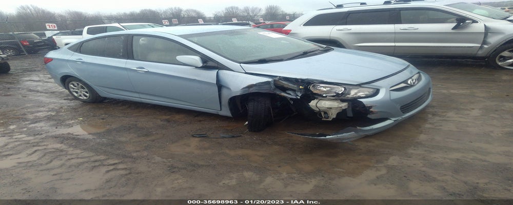KMHCT4AE5DU514782 2013 HYUNDAI ACCENT photo no. 2