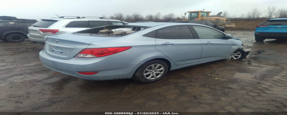 KMHCT4AE5DU514782 2013 HYUNDAI ACCENT photo no. 4