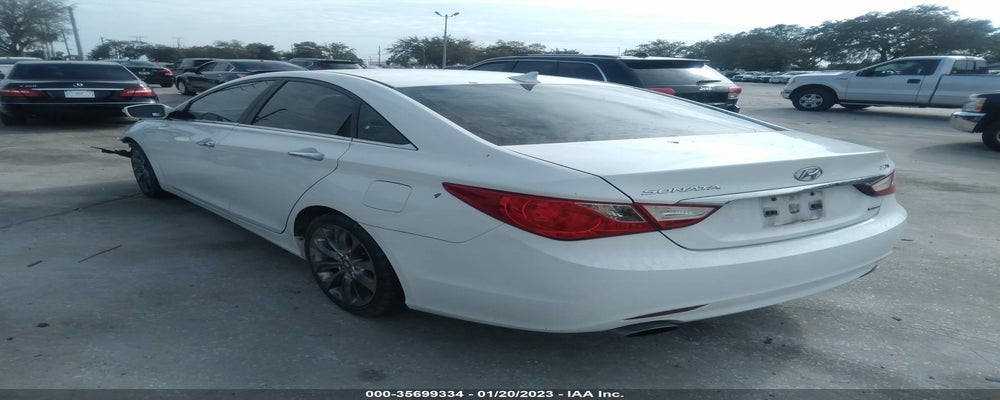 5NPEC4AB4BH232899 2011 HYUNDAI SONATA photo no. 3