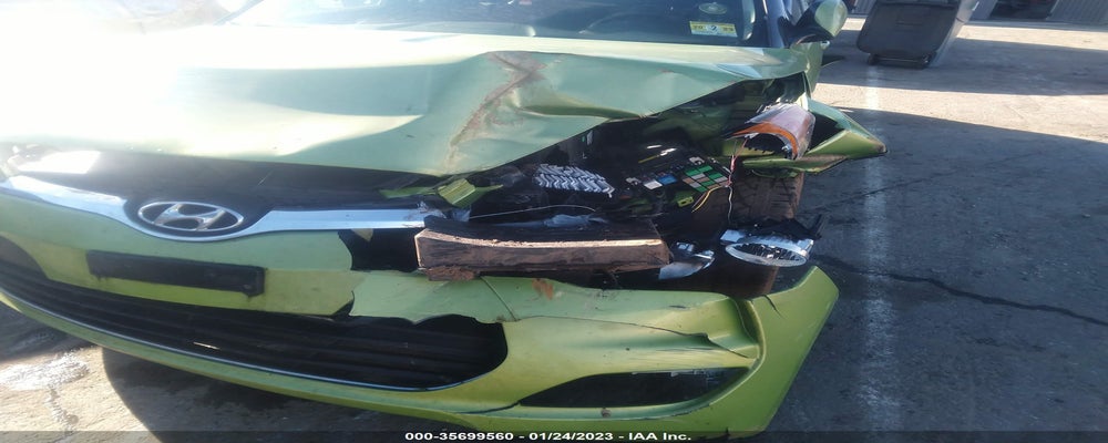 KMHTC6AD7CU051111 2012 HYUNDAI VELOSTER photo no. 6