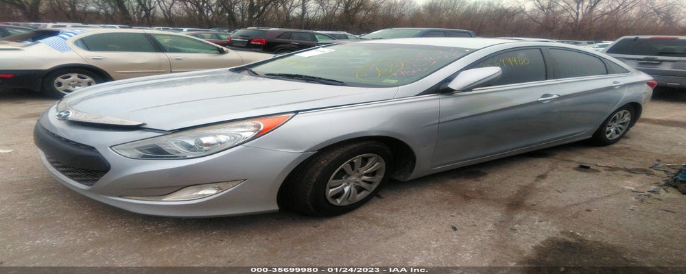 5NPEB4AC8CH331741 2012 HYUNDAI SONATA photo no. 2