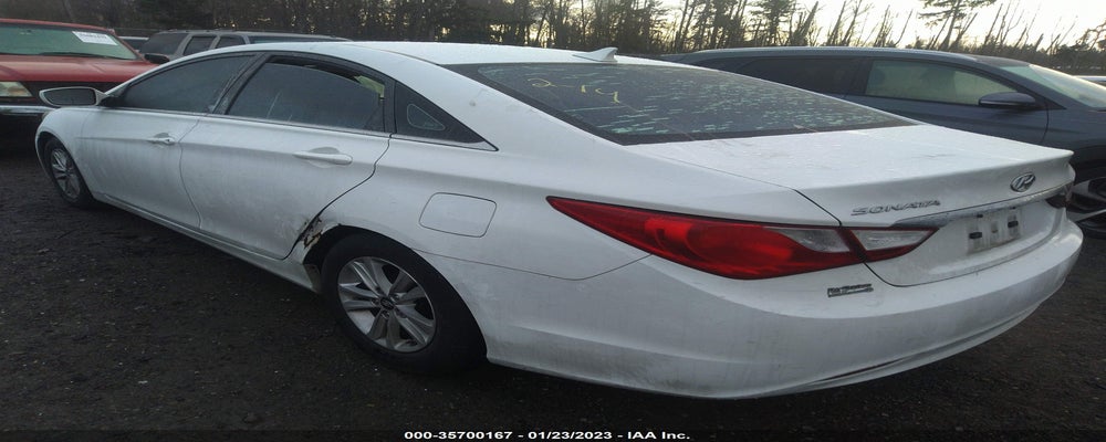 5NPEB4AC3BH058531 2011 HYUNDAI SONATA photo no. 3