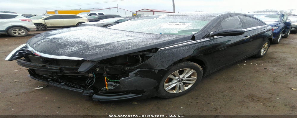 5NPEB4AC0DH750197 2013 HYUNDAI SONATA photo no. 2