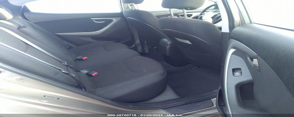 5NPDH4AE4GH788984 2016 HYUNDAI ELANTRA photo no. 8