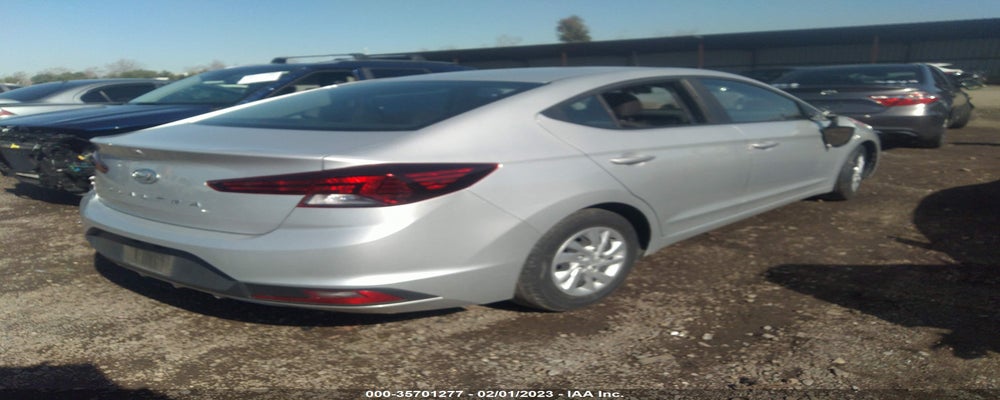 5NPD74LF4LH500240 2020 HYUNDAI ELANTRA photo no. 4