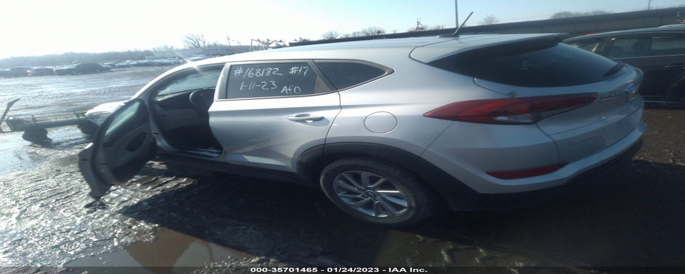 KM8J23A49GU042666 2016 HYUNDAI TUCSON photo no. 3