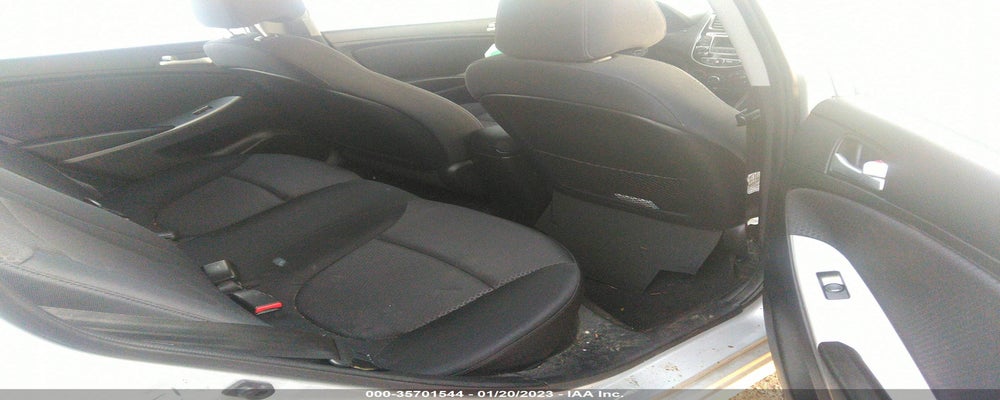 KMHCU5AE2FU231035 2015 HYUNDAI ACCENT photo no. 8