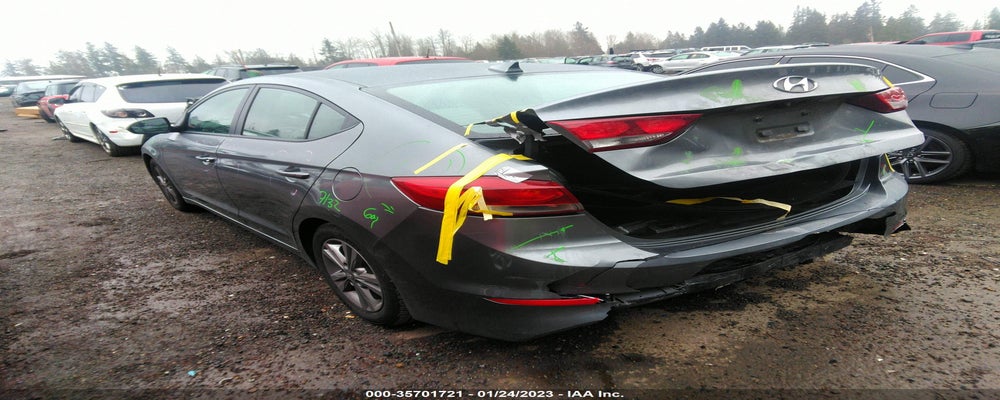 KMHD84LF2HU424927 2017 HYUNDAI ELANTRA photo no. 3