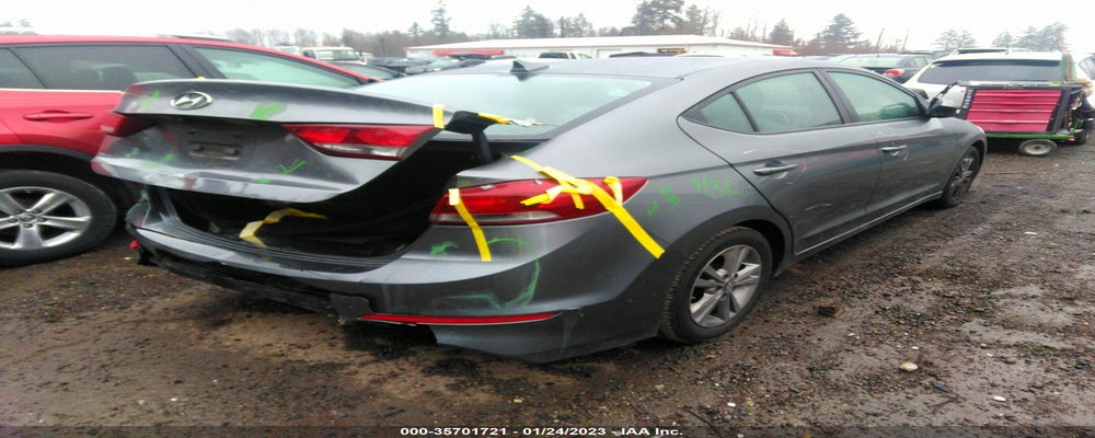KMHD84LF2HU424927 2017 HYUNDAI ELANTRA photo no. 4