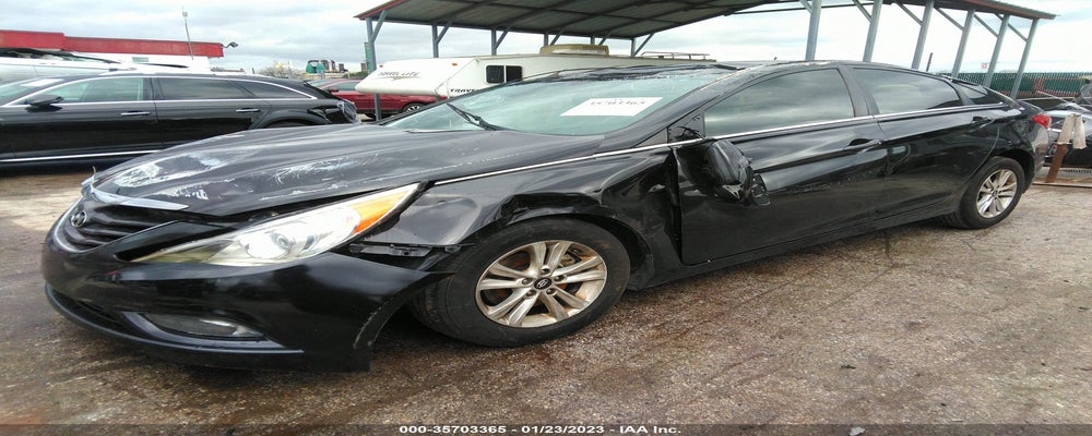 5NPEB4AC2DH706413 2013 HYUNDAI SONATA photo no. 2
