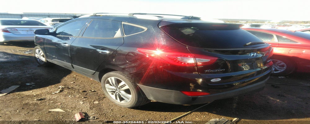 KM8JU3AG4FU091583 2015 HYUNDAI TUCSON photo no. 3