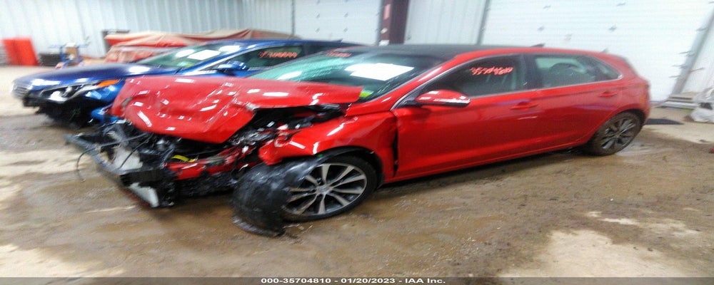 KMHH35LE0JU009009 2018 HYUNDAI ELANTRA GT photo no. 2