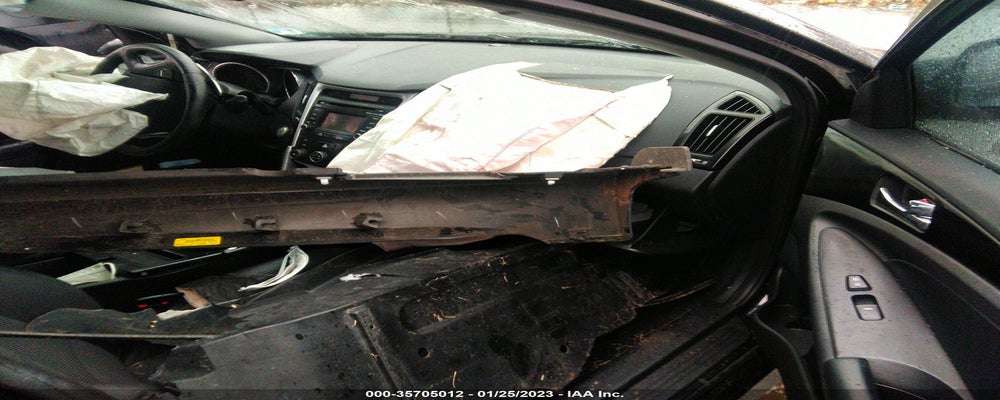 5NPEC4AC7EH835665 2014 HYUNDAI SONATA photo no. 5