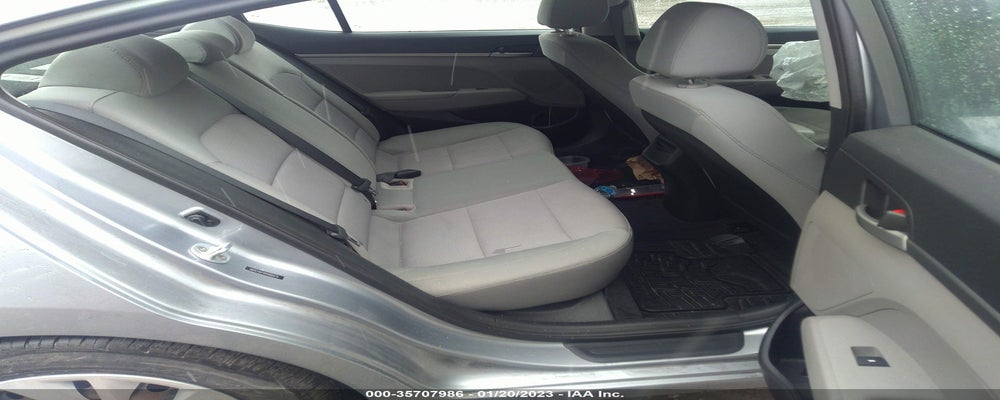 5NPD74LF4HH080079 2017 HYUNDAI ELANTRA photo no. 8
