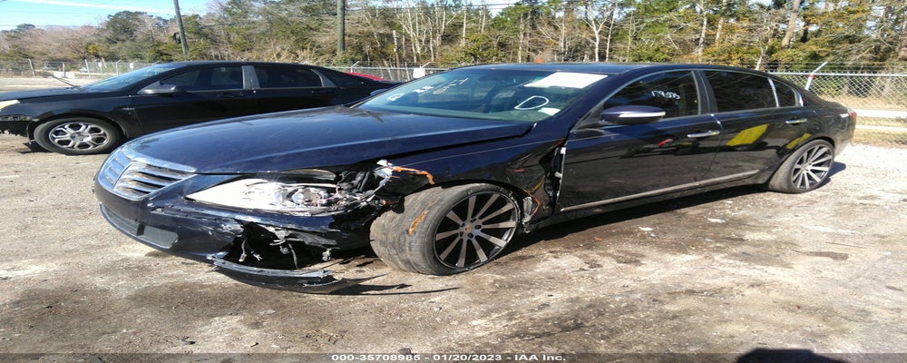 KMHGC4DFXBU139328 2011 HYUNDAI GENESIS photo no. 2
