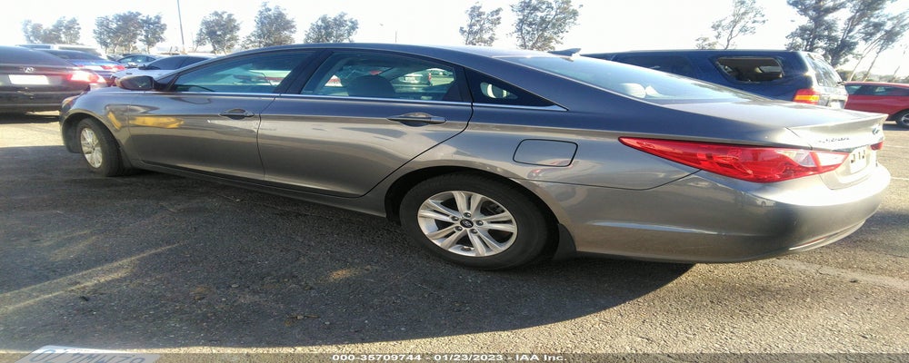 5NPEB4AC6DH709136 2013 HYUNDAI SONATA photo no. 3