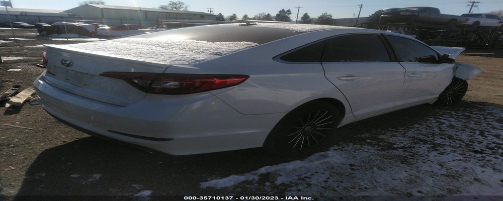 5NPE24AF5FH119197 2015 HYUNDAI SONATA photo no. 4