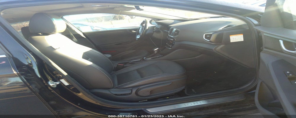KMHC85LCXHU031765 2017 HYUNDAI IONIQ HYBRID photo no. 5