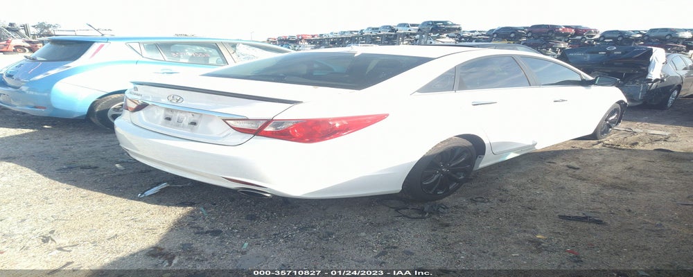5NPEC4AC2DH591132 2013 HYUNDAI SONATA photo no. 4