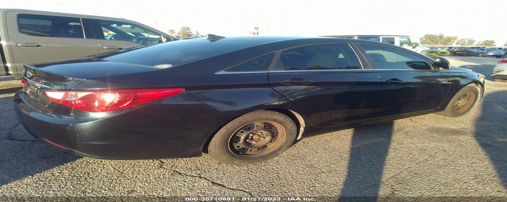 5NPEB4AC4DH682566 2013 HYUNDAI SONATA photo no. 4
