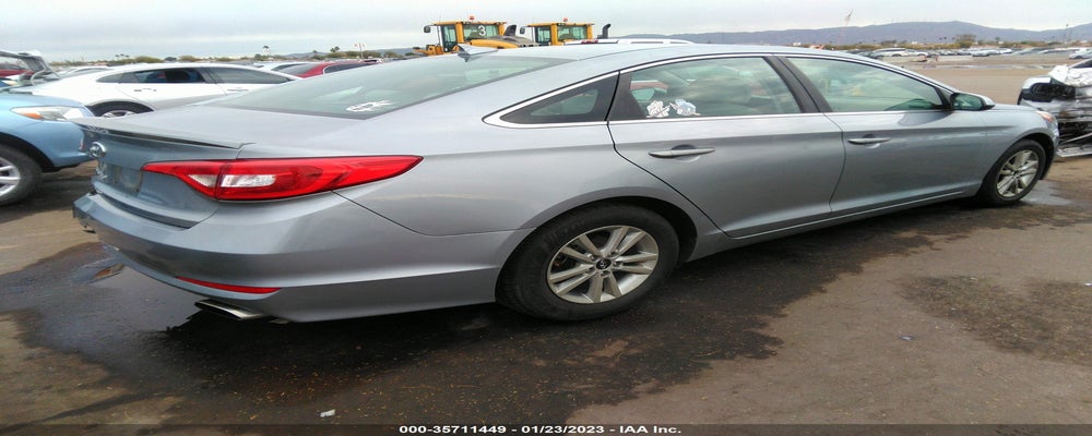 5NPE24AF7FH003791 2015 HYUNDAI SONATA photo no. 4