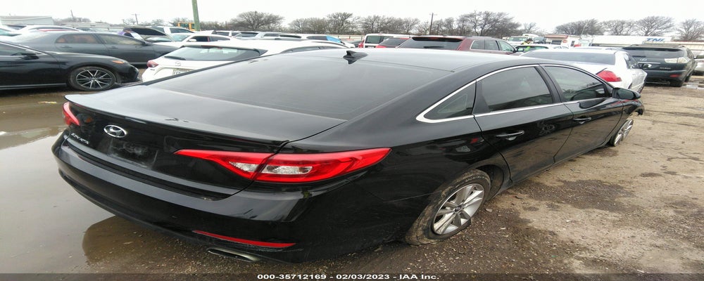 5NPE24AF5FH235290 2015 HYUNDAI SONATA photo no. 4