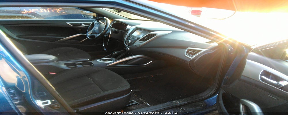 KMHTC6AD2HU320283 2017 HYUNDAI VELOSTER photo no. 5