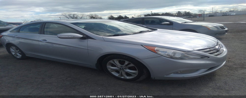 5NPEC4AC1BH093579 2011 HYUNDAI SONATA photo no. 1