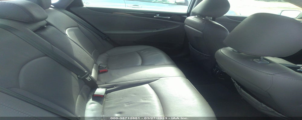 5NPEC4AC1BH093579 2011 HYUNDAI SONATA photo no. 8