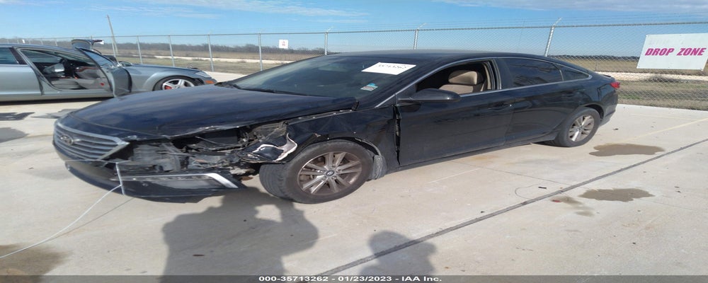 5NPE24AF7FH208513 2015 HYUNDAI SONATA photo no. 2