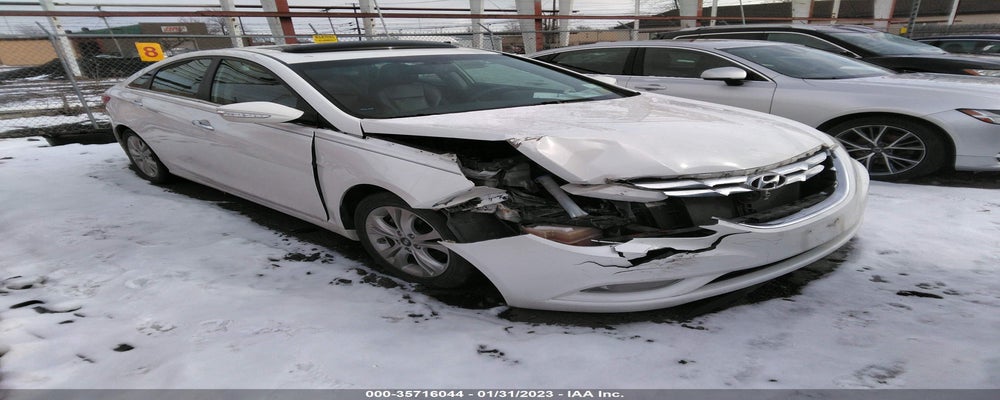 5NPEC4AC0BH043255 2011 HYUNDAI SONATA photo no. 24
