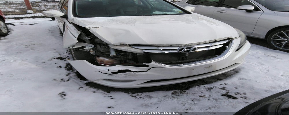 5NPEC4AC0BH043255 2011 HYUNDAI SONATA photo no. 6