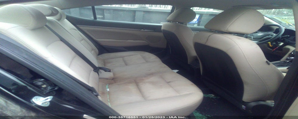 KMHD84LF5HU065606 2017 HYUNDAI ELANTRA photo no. 8