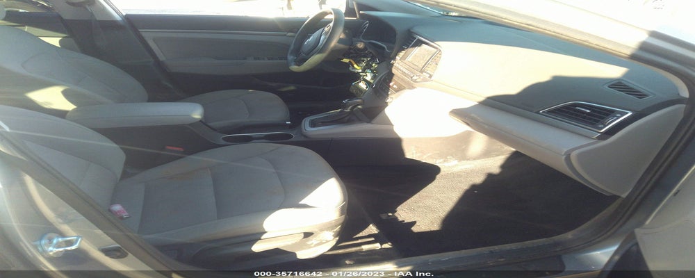 5NPD84LF6HH05140 2017 HYUNDAI ELANTRA photo no. 5
