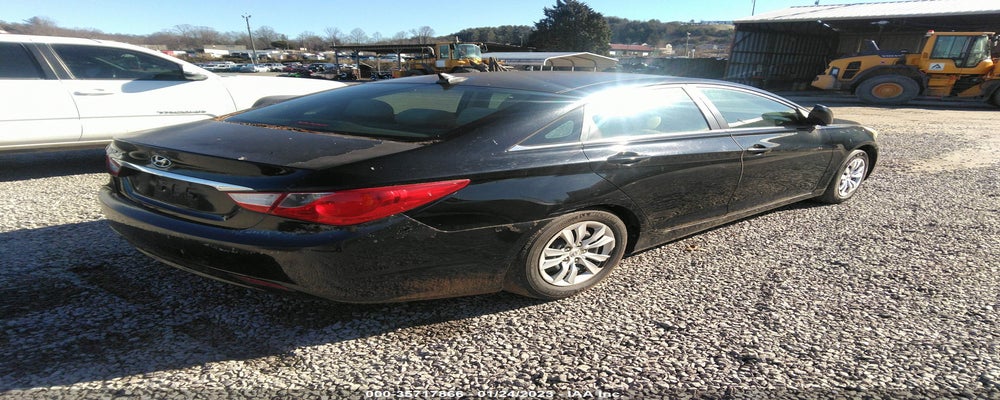 5NPEB4AC1BH301494 2011 HYUNDAI SONATA photo no. 4