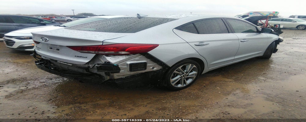 KMHD84LF0HU118972 2017 HYUNDAI ELANTRA photo no. 4