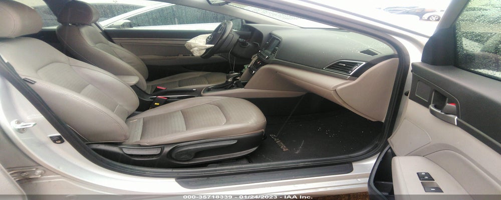 KMHD84LF0HU118972 2017 HYUNDAI ELANTRA photo no. 5