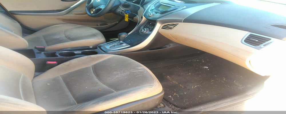 5NPDH4AE8DH203299 2013 HYUNDAI ELANTRA photo no. 5