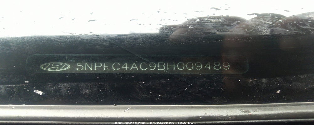 5NPEC4AC9BH009489 2011 HYUNDAI SONATA photo no. 9