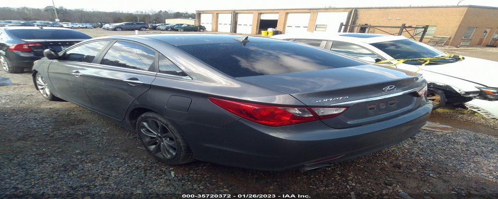 5NPEC4AC6BH022782 2011 HYUNDAI SONATA photo no. 3