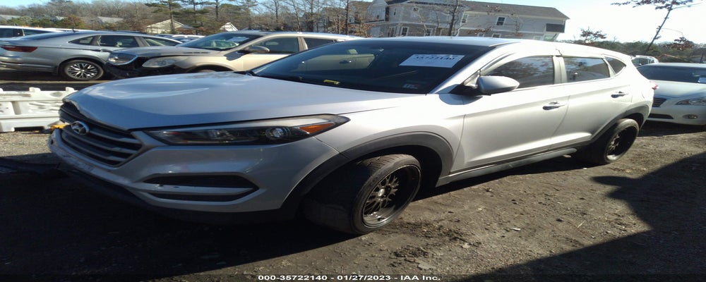 KM8J23A47HU260140 2017 HYUNDAI TUCSON photo no. 2