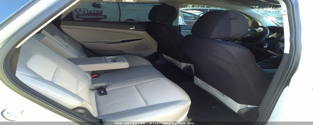 KM8J23A47HU260140 2017 HYUNDAI TUCSON photo no. 8