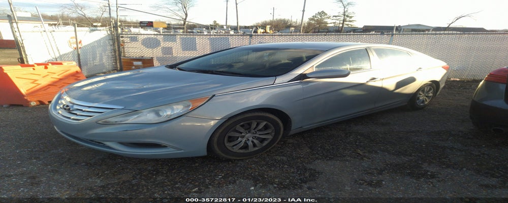 5NPEB4AC8BH134311 2011 HYUNDAI SONATA photo no. 2