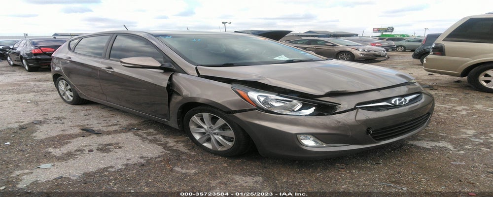 KMHCU5AEXDU073847 2013 HYUNDAI ACCENT photo no. 22