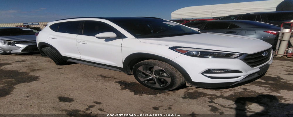 KM8J33A29JU818135 2018 HYUNDAI TUCSON photo no. 4