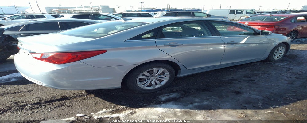 5NPEB4AC1CH379811 2012 HYUNDAI SONATA photo no. 4