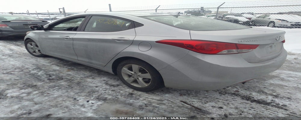 5NPDH4AE2DH342618 2013 HYUNDAI ELANTRA photo no. 3