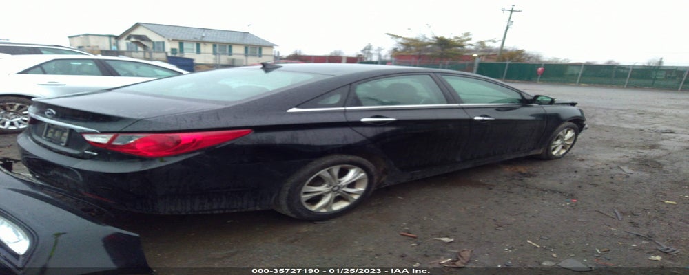5NPEC4AC9BH011582 2011 HYUNDAI SONATA photo no. 4