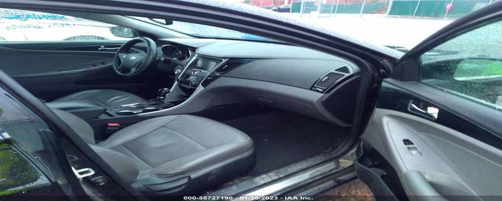 5NPEC4AC9BH011582 2011 HYUNDAI SONATA photo no. 5