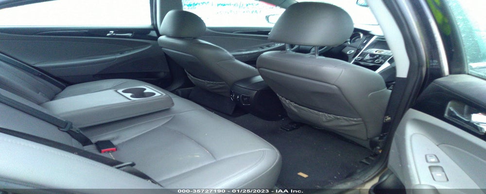 5NPEC4AC9BH011582 2011 HYUNDAI SONATA photo no. 8